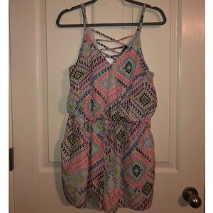 Geometric patterned romper